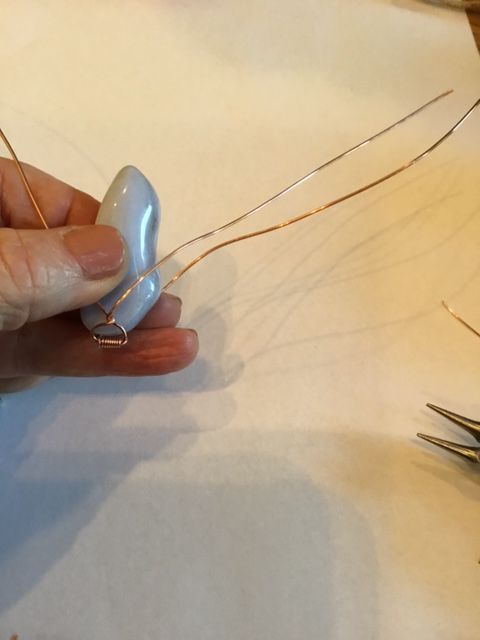 Karen Meador, Ph.D.'s Stone Twist Wrap - , Contemporary Wire Jewelry, Lashing, Wire Lashing, Wire Wrapping, Wrapping, Wire Wrapping Jewelry, insert the stone into the wrap